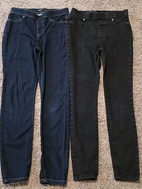 Simply Vera Women’s Slim Jegging Bundle - Black and Dark Blue - Size Small - GUC